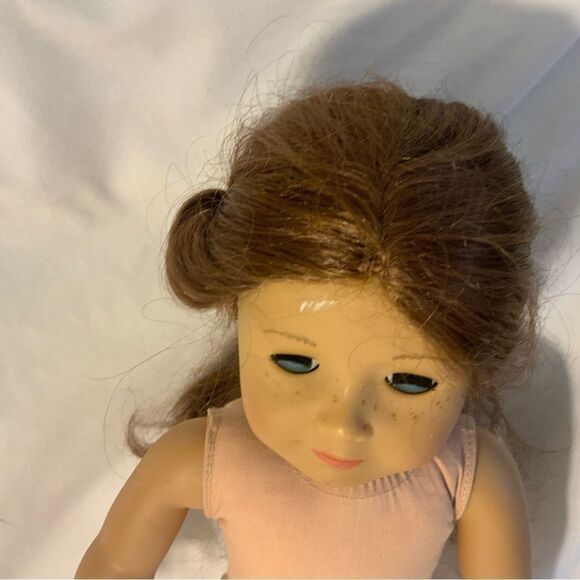 COPY - AMERICAN GIRL DOLL beautiful no Outfit - Picture 5 of 8
